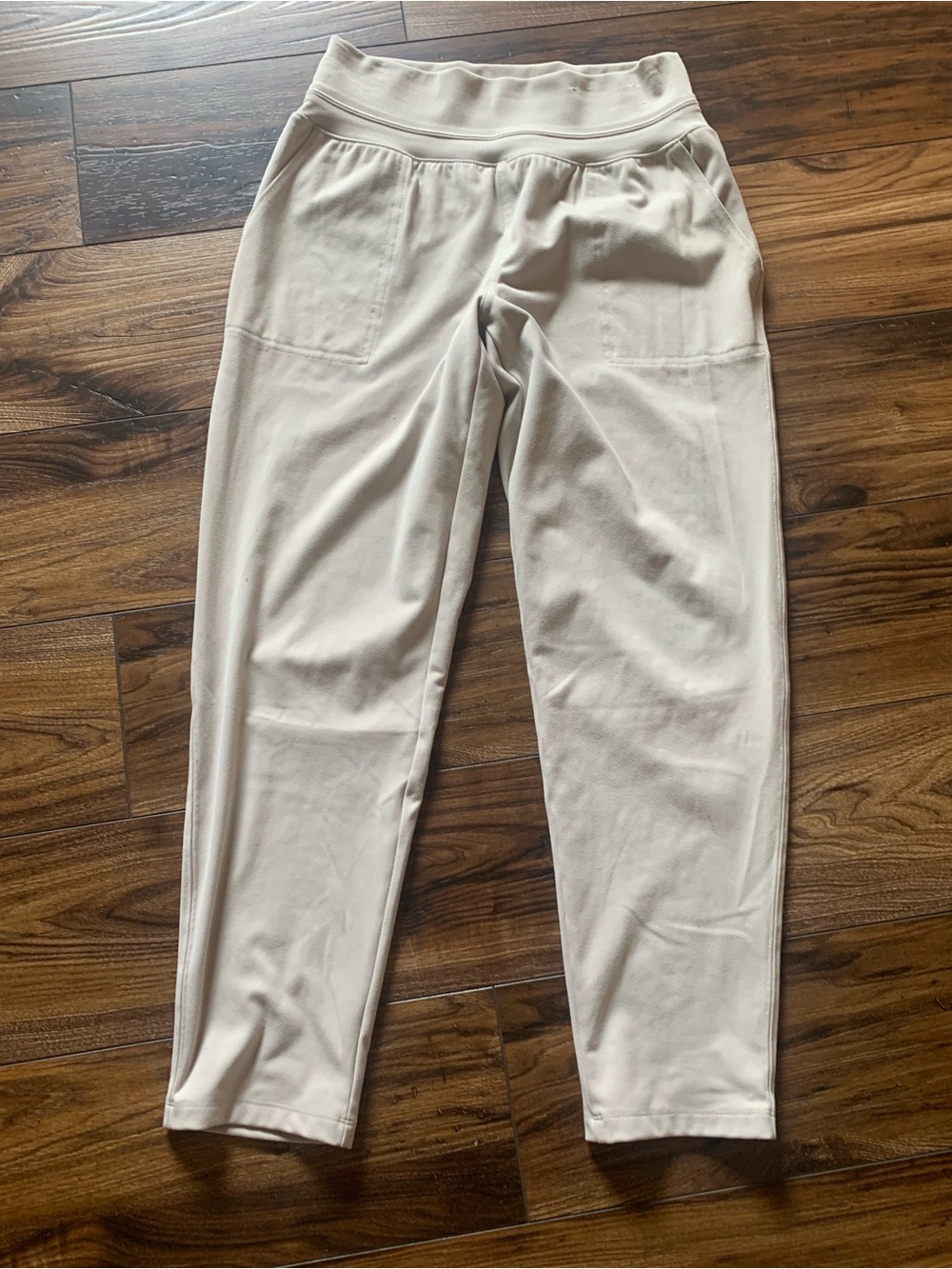 Maurices Cream Pull-On Leggings with Front Patch Pockets